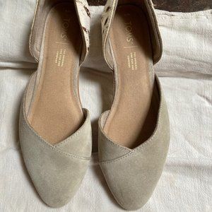 Tom's Julie D'Orsay Flat Size 9
